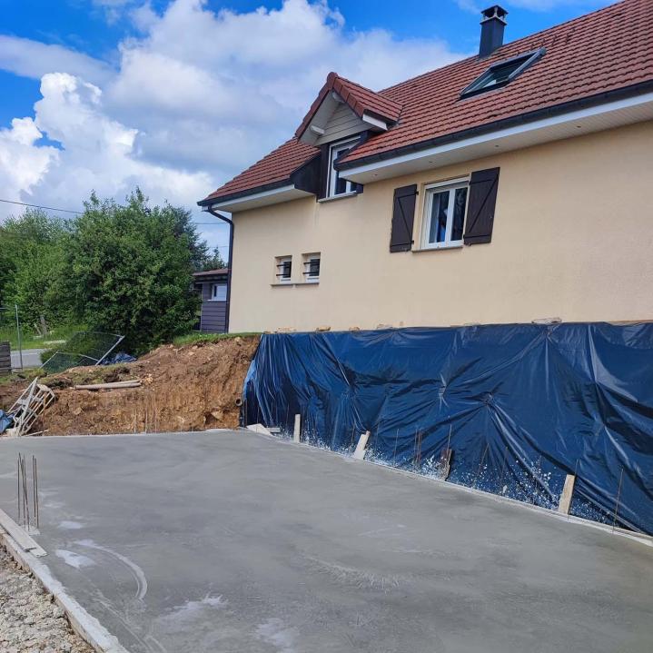 Nous excellons dans la construction de terrasses en béton.